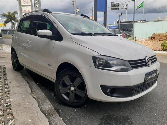 VOLKSWAGEN FOX 1.6 MI 8V FLEX 4P MANUAL